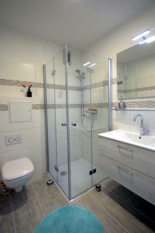 Ferienwohnung Neagu Mit 2 Apartements Winterberg Exterior foto